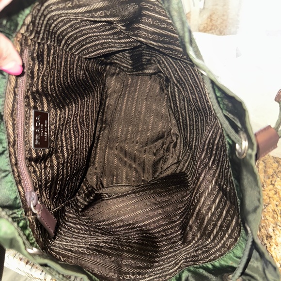 Prada City Tessuto Green Nylon Backpack - Excellent Condition- - Picture 8 of 12